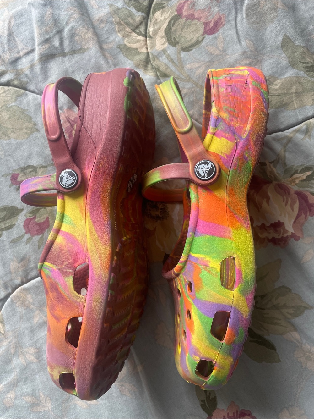 Crocs Mary Jane Tie-Dye rainbow - Picture 2 of 4